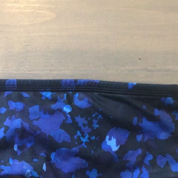 LULULEMON FREE TO BE BLUE SPORTS BRA - Picture 9 of 11